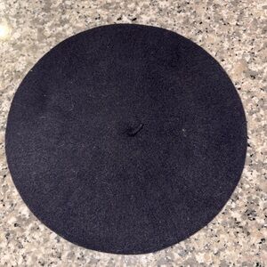 Navy blue wool French beret hat